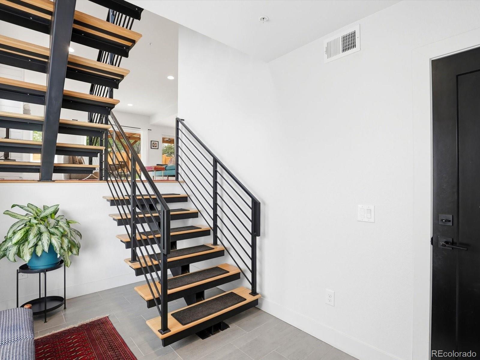 MLS Image #3 for 110  arapahoe street,golden, Colorado