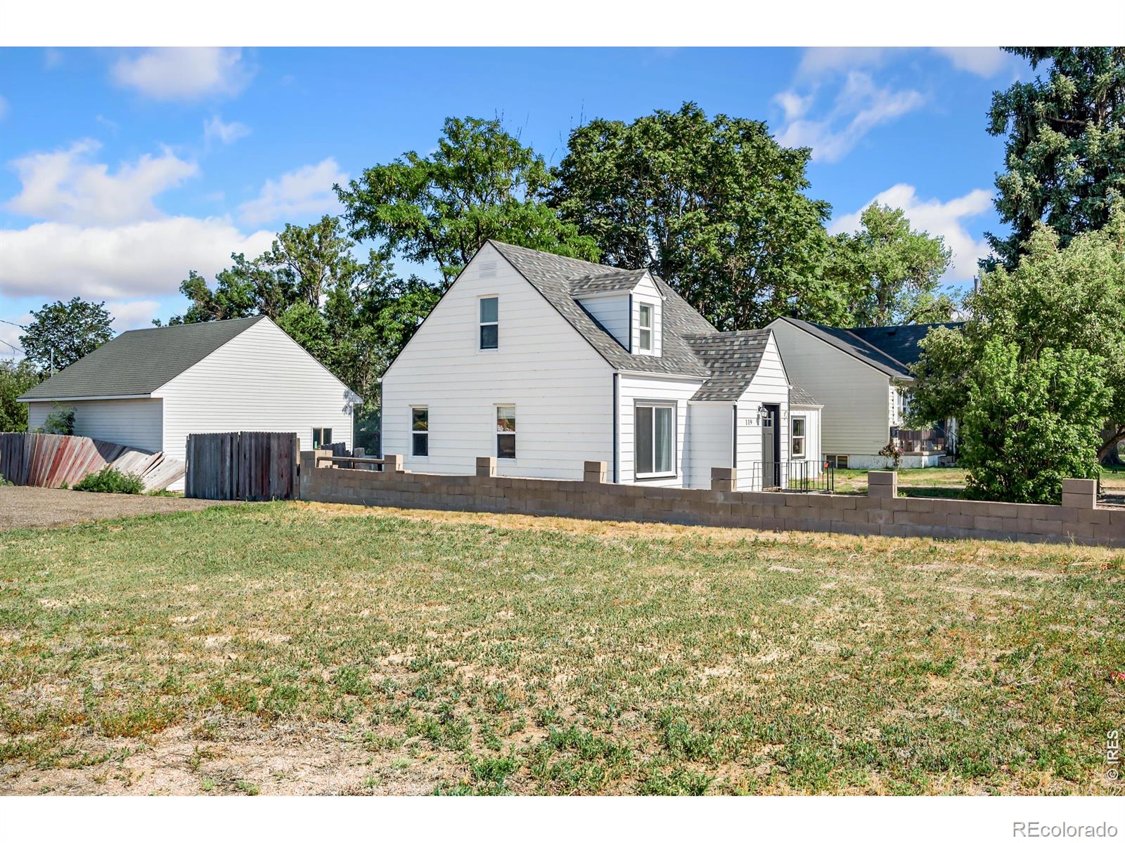 MLS Image #3 for 119 n rutherford avenue,johnstown, Colorado