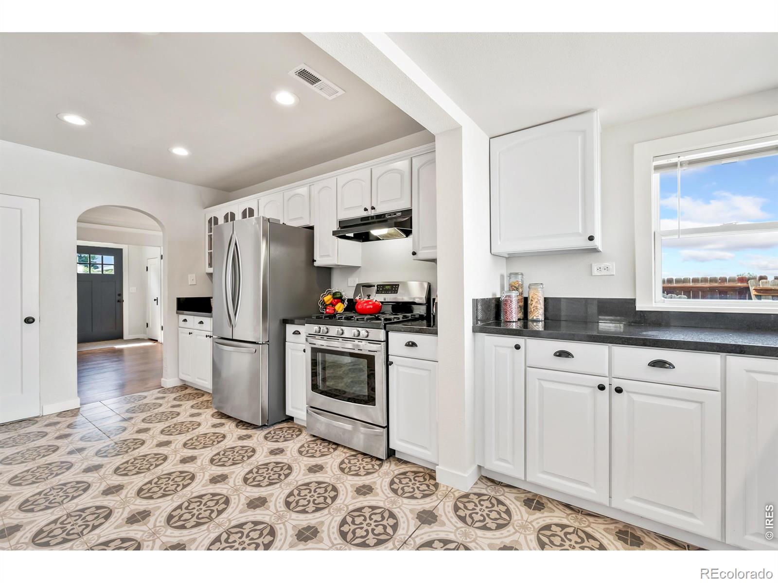MLS Image #8 for 119 n rutherford avenue,johnstown, Colorado