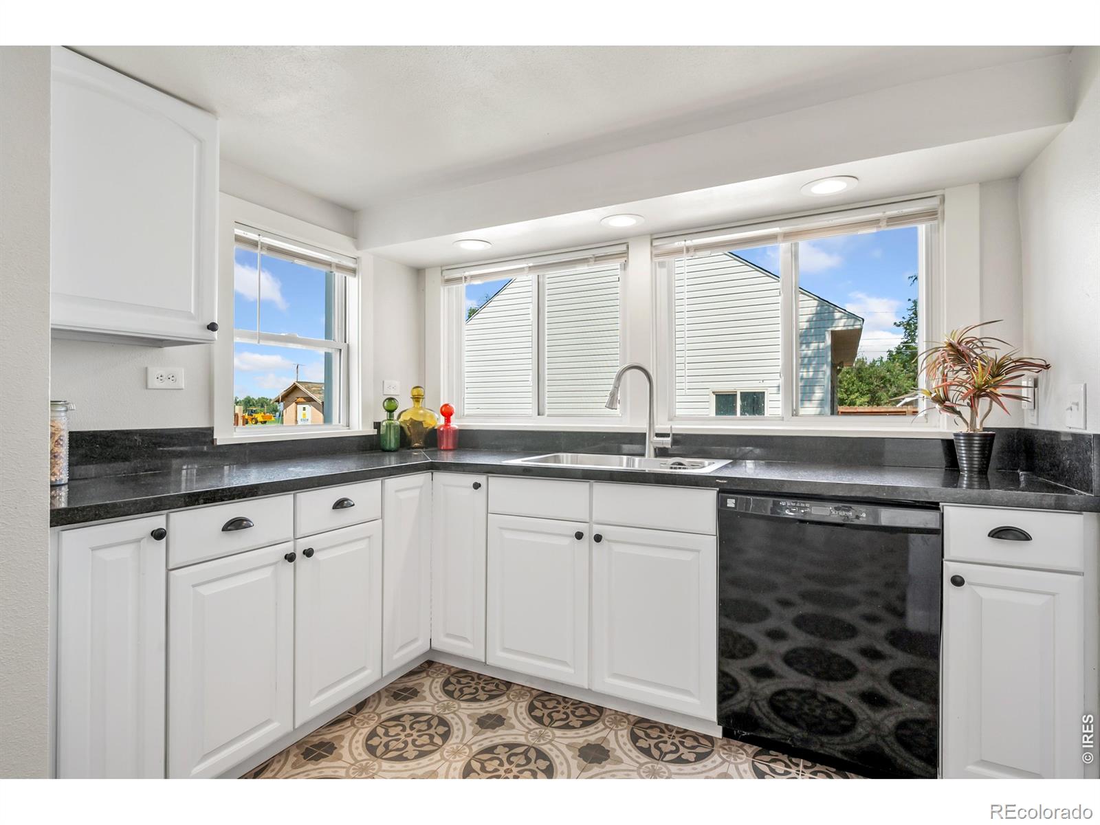 MLS Image #9 for 119 n rutherford avenue,johnstown, Colorado