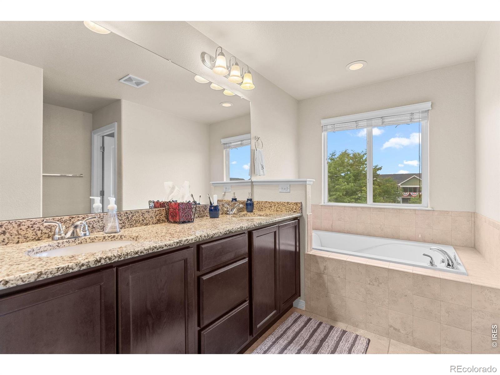 MLS Image #19 for 562  dakota court,windsor, Colorado
