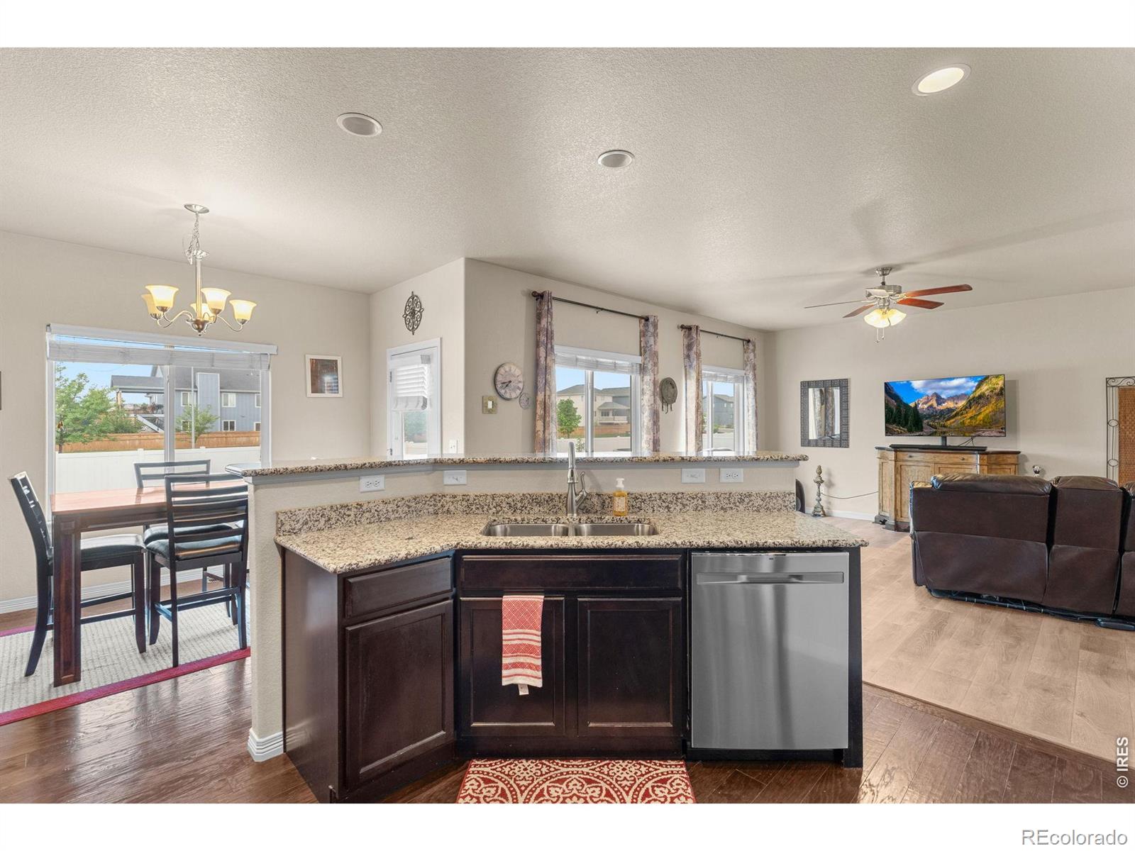 MLS Image #6 for 562  dakota court,windsor, Colorado
