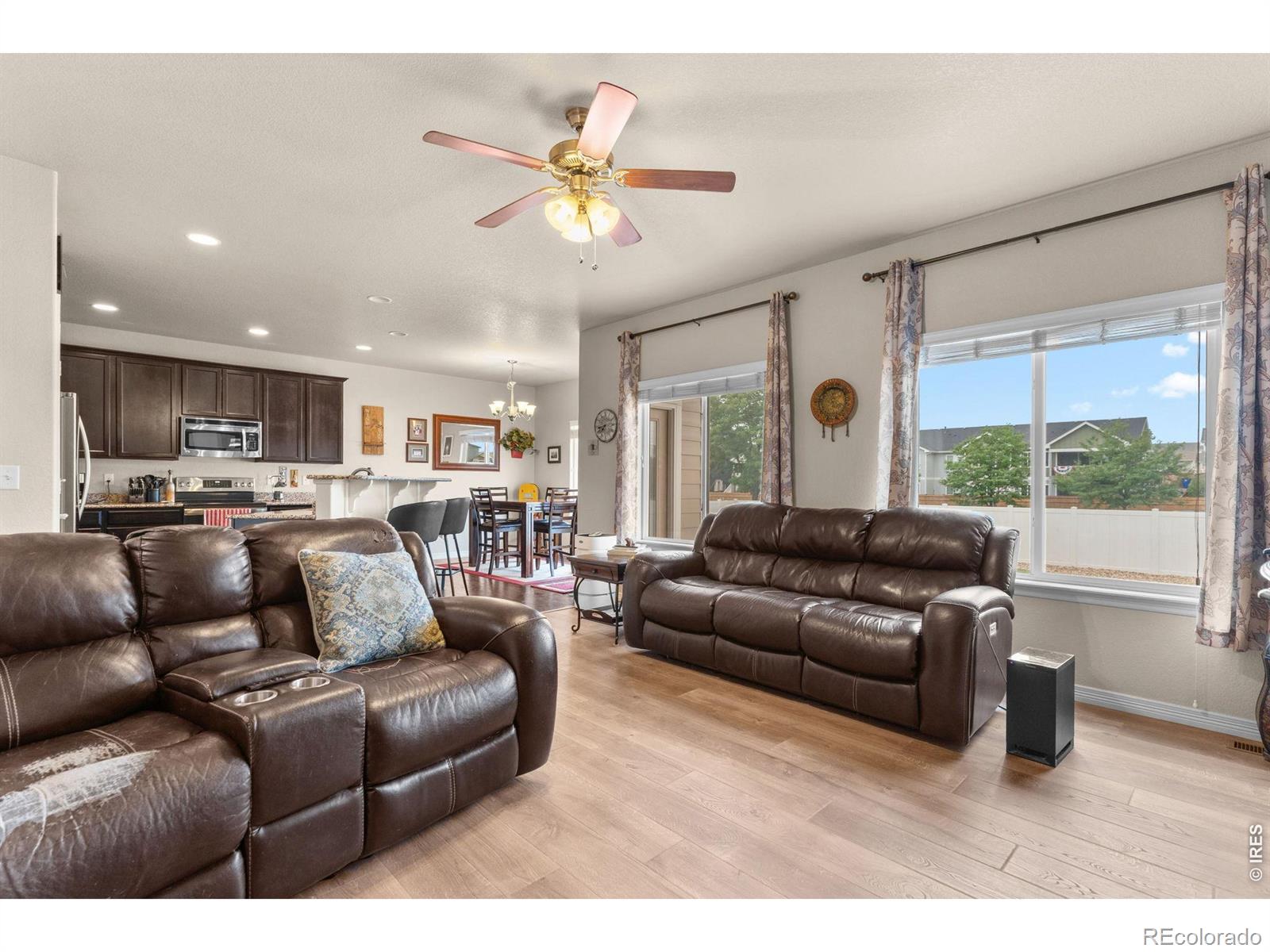 MLS Image #9 for 562  dakota court,windsor, Colorado