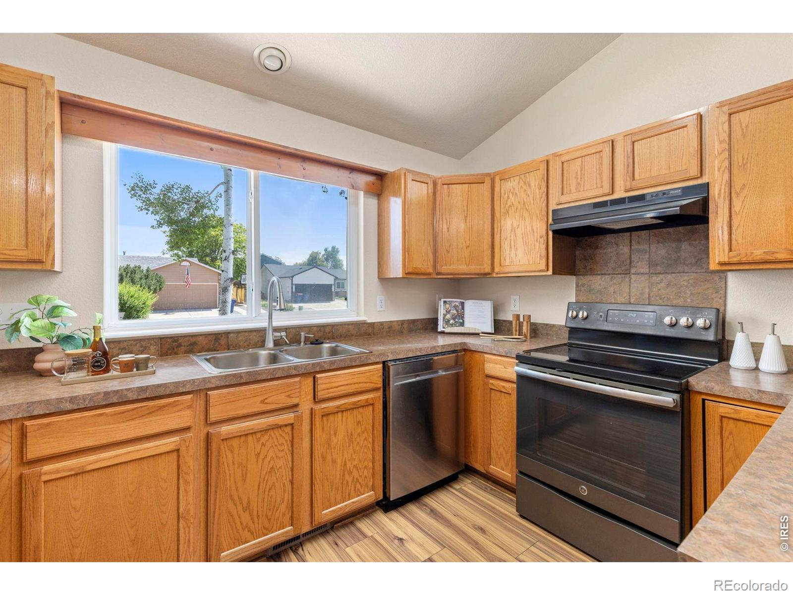 MLS Image #14 for 121 w ilex court,milliken, Colorado