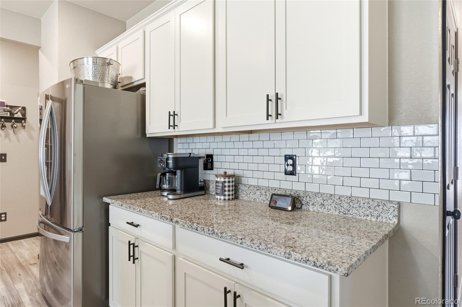 MLS Image #11 for 10447  stagecoach avenue,longmont, Colorado