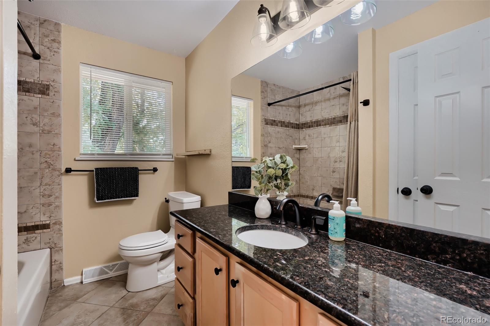 MLS Image #13 for 7041 s quince street,englewood, Colorado