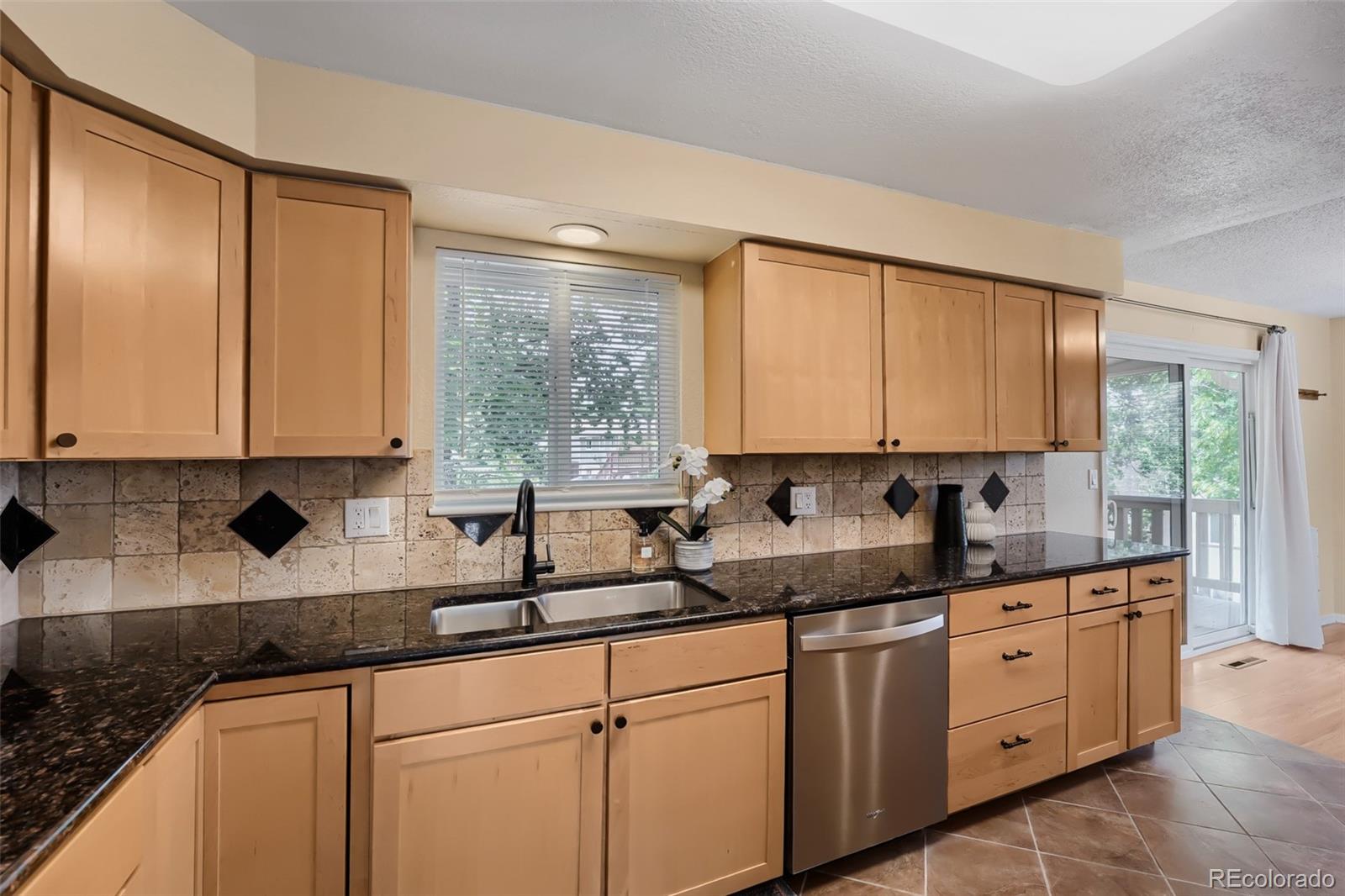 MLS Image #7 for 7041 s quince street,englewood, Colorado