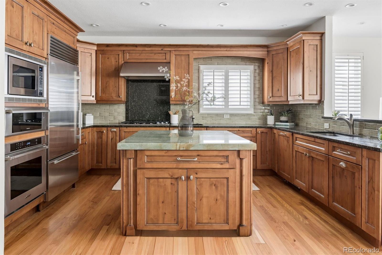 MLS Image #10 for 321  monroe street ,denver, Colorado