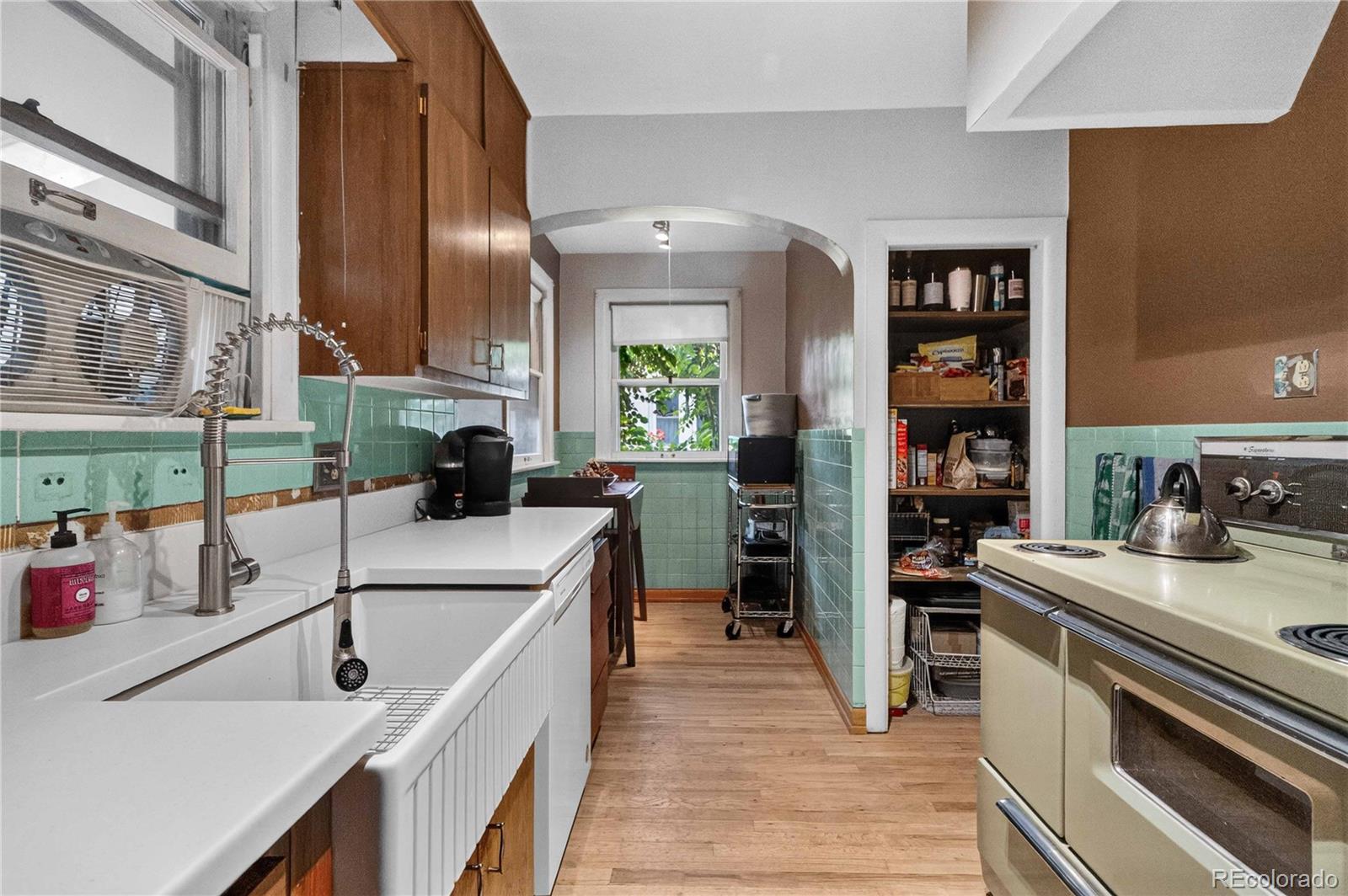 MLS Image #6 for 3040 w 39th avenue,denver, Colorado