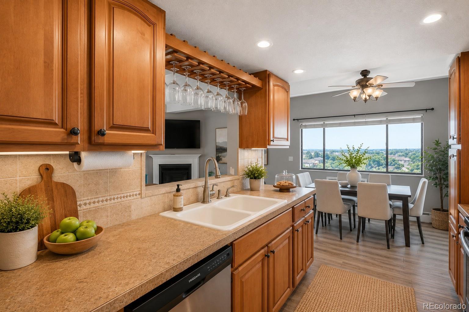MLS Image #6 for 1011 s ironton street 510,aurora, Colorado