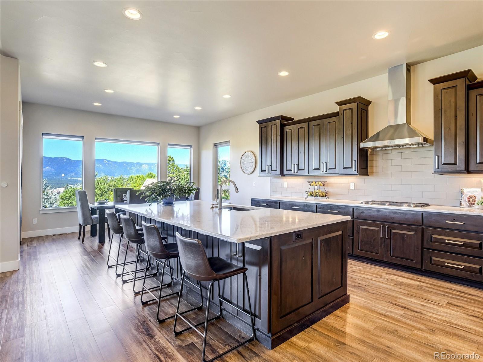 MLS Image #3 for 20  wuthering heights drive,colorado springs, Colorado