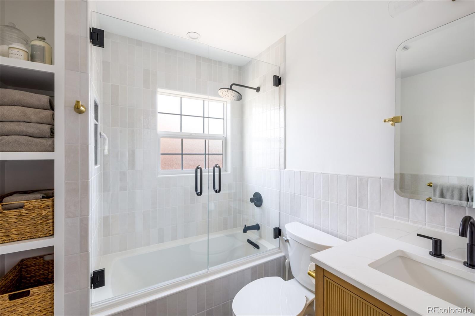 MLS Image #14 for 2560  locust street,denver, Colorado