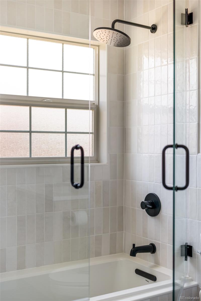 MLS Image #16 for 2560  locust street,denver, Colorado