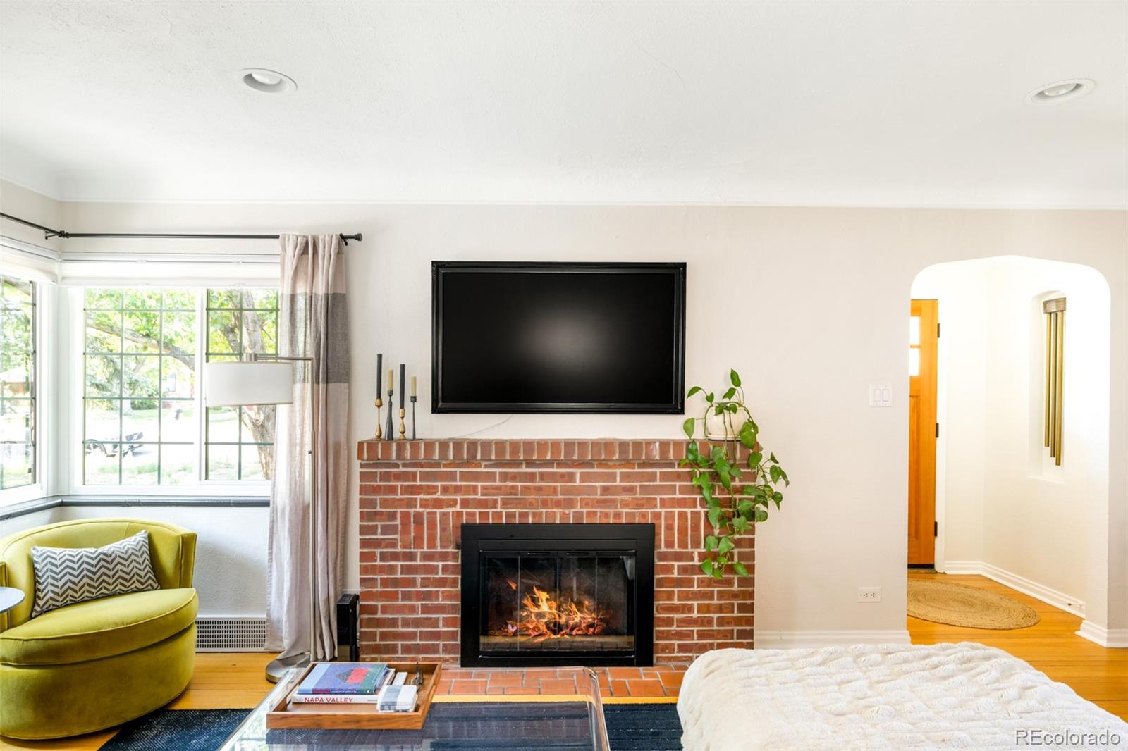 MLS Image #6 for 2560  locust street,denver, Colorado