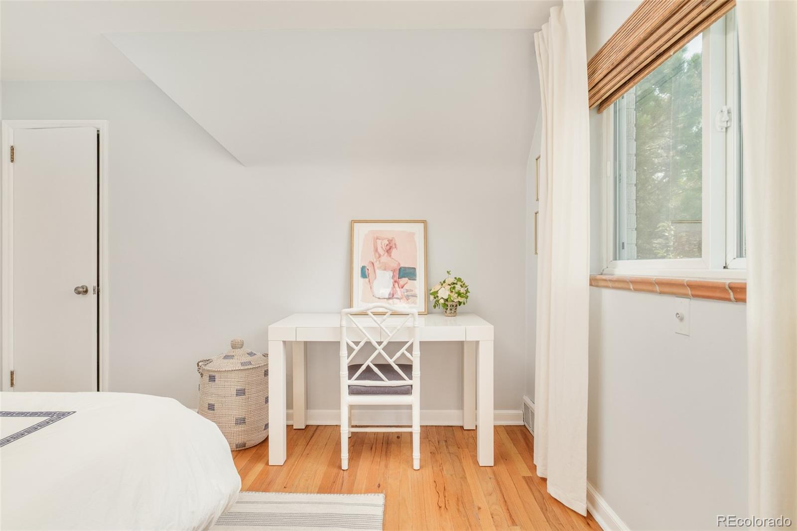 MLS Image #17 for 716  krameria street,denver, Colorado