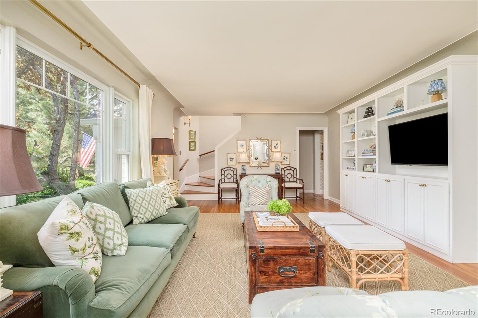 MLS Image #3 for 716  krameria street,denver, Colorado