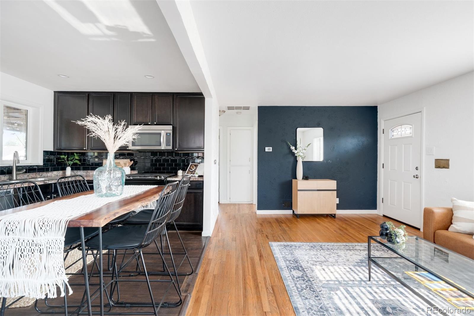 MLS Image #13 for 725 s pecos street,denver, Colorado