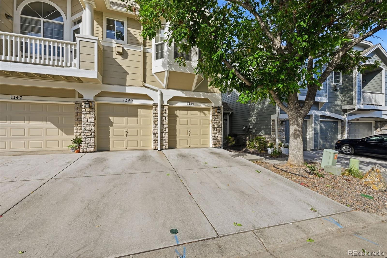 MLS Image #2 for 1345  carlyle park circle,littleton, Colorado