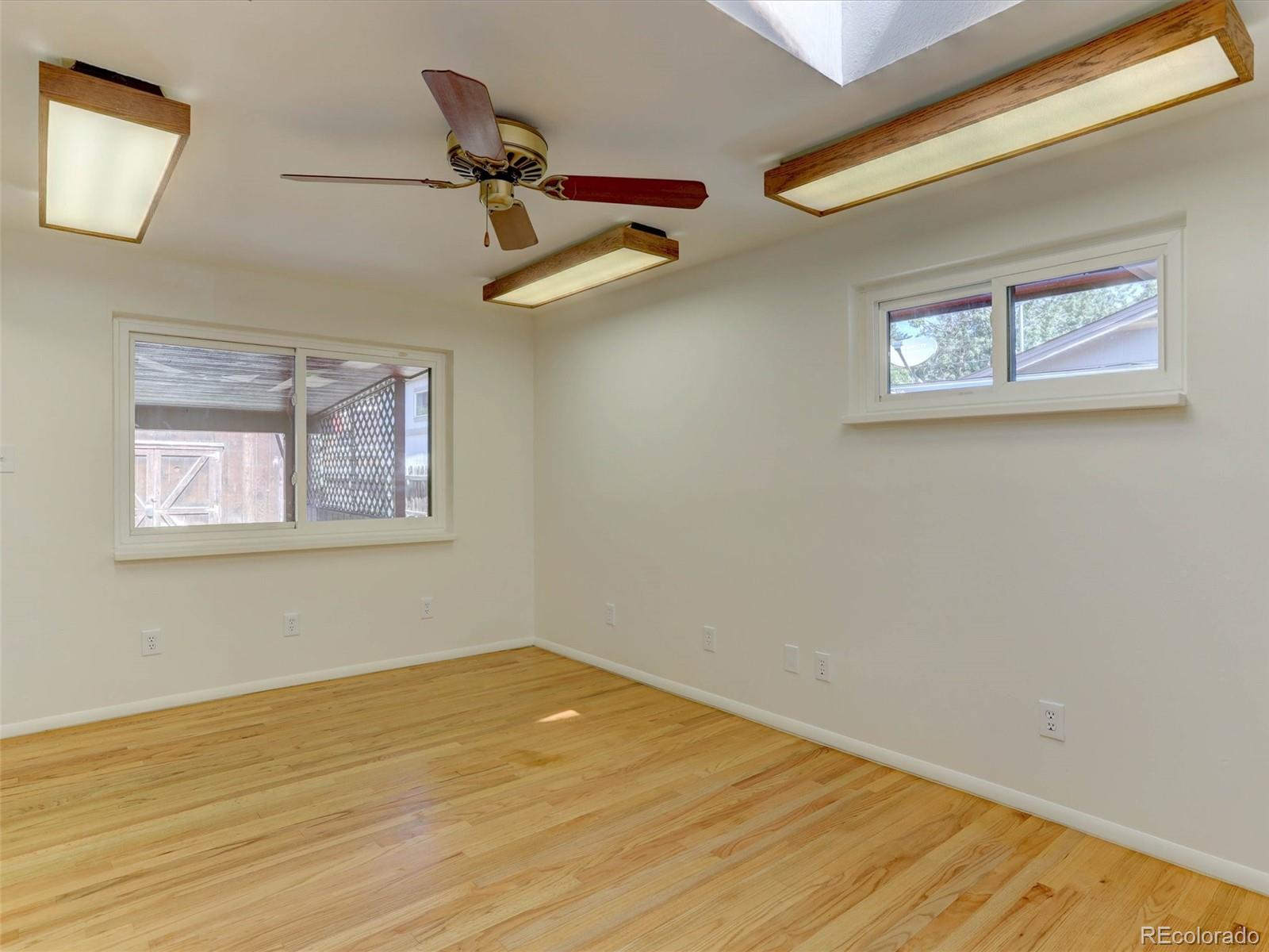 MLS Image #10 for 5677 s king street,littleton, Colorado