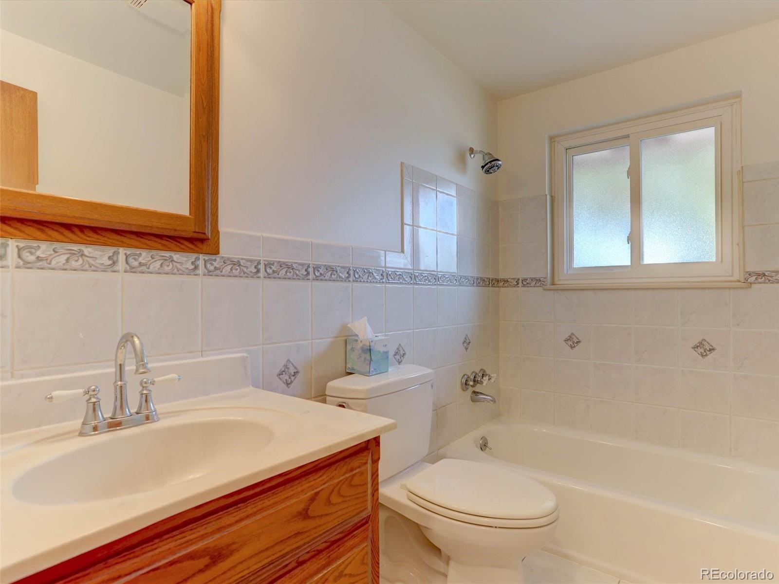 MLS Image #15 for 5677 s king street,littleton, Colorado