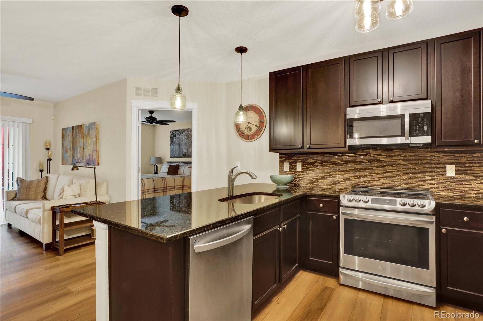 MLS Image #5 for 1144  rockhurst drive 306,littleton, Colorado