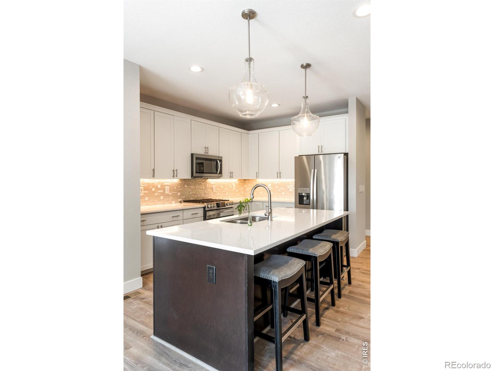 MLS Image #10 for 813  grandview mdws drive,longmont, Colorado
