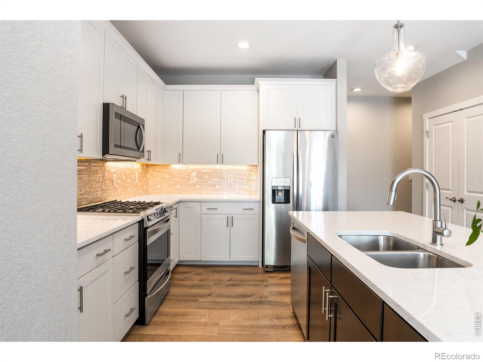 MLS Image #11 for 813  grandview mdws drive,longmont, Colorado