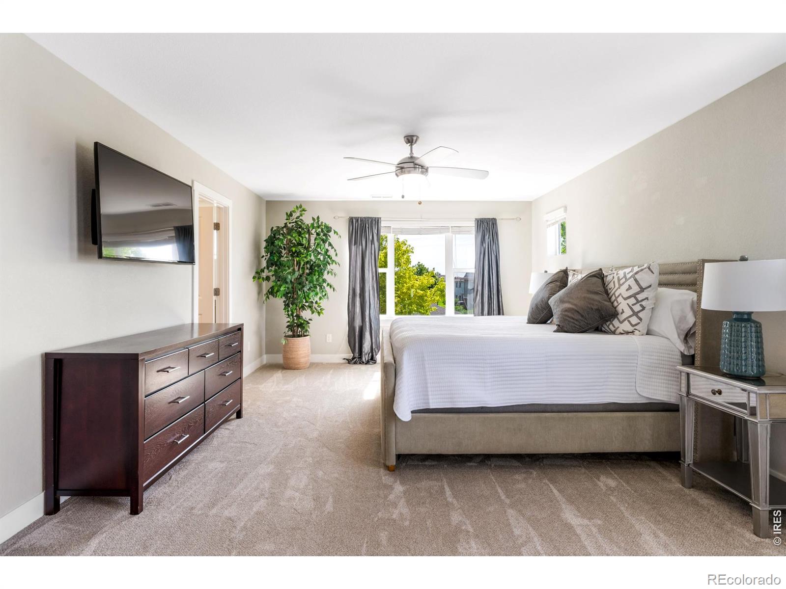 MLS Image #16 for 813  grandview mdws drive,longmont, Colorado