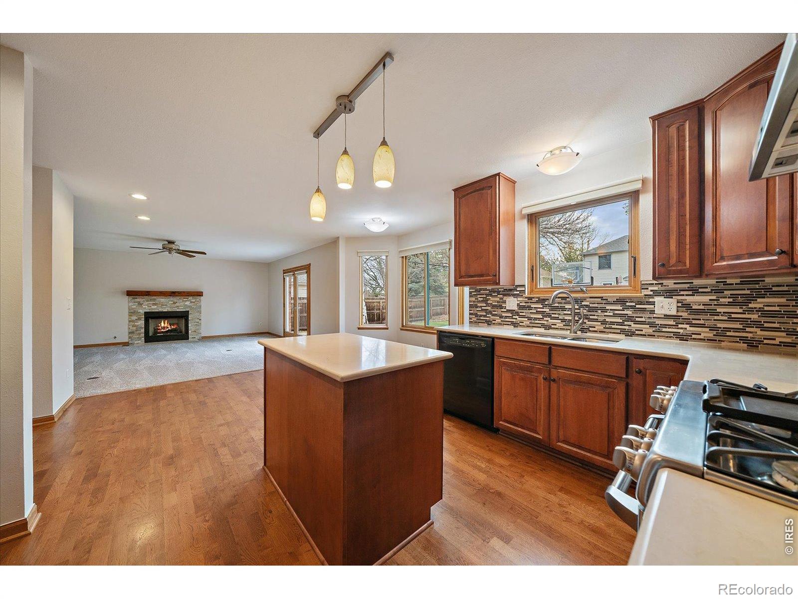 MLS Image #2 for 2428  maplewood circle,longmont, Colorado