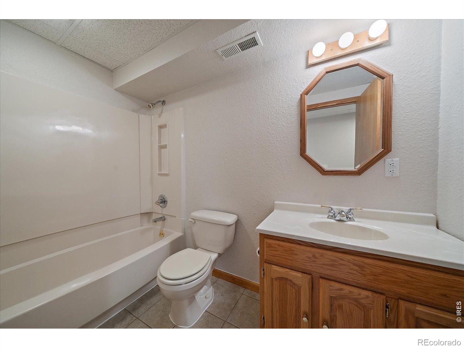 MLS Image #32 for 2428  maplewood circle,longmont, Colorado
