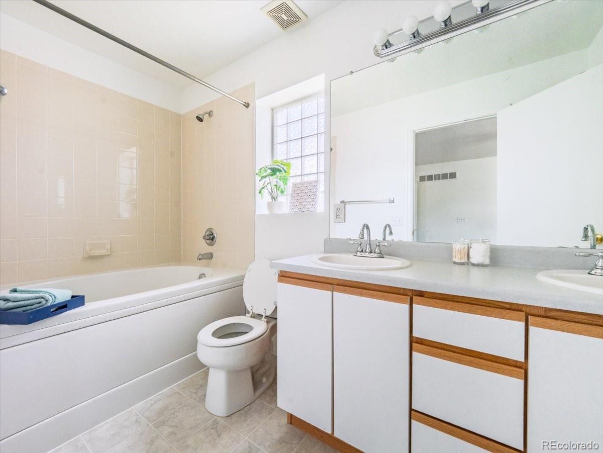 MLS Image #16 for 4974  fundy street,denver, Colorado