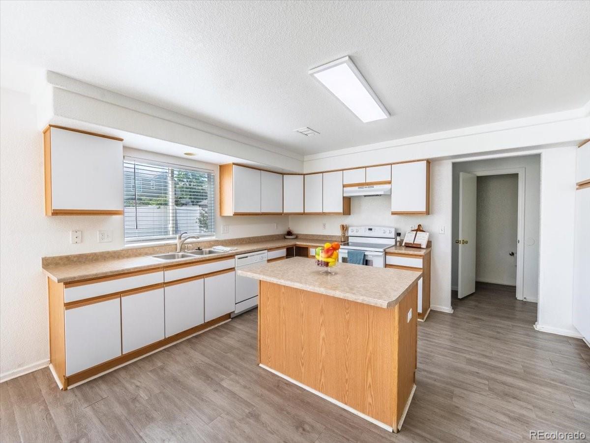 MLS Image #9 for 4974  fundy street,denver, Colorado