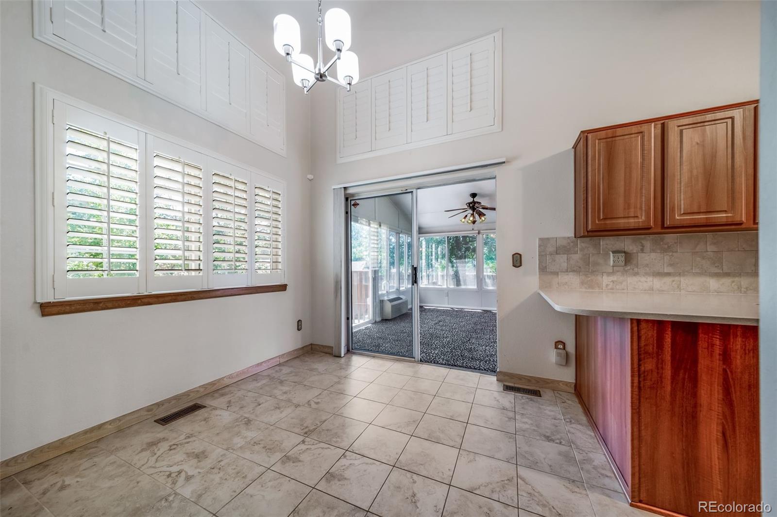 MLS Image #12 for 20460 e 45th avenue,denver, Colorado