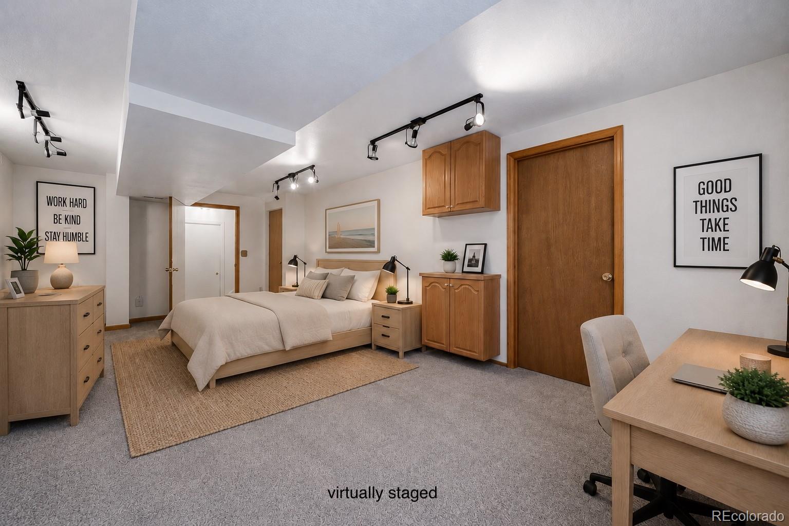 MLS Image #32 for 20460 e 45th avenue,denver, Colorado