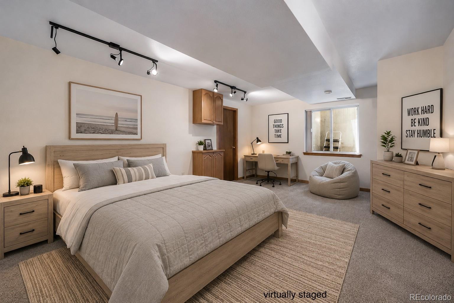 MLS Image #34 for 20460 e 45th avenue,denver, Colorado