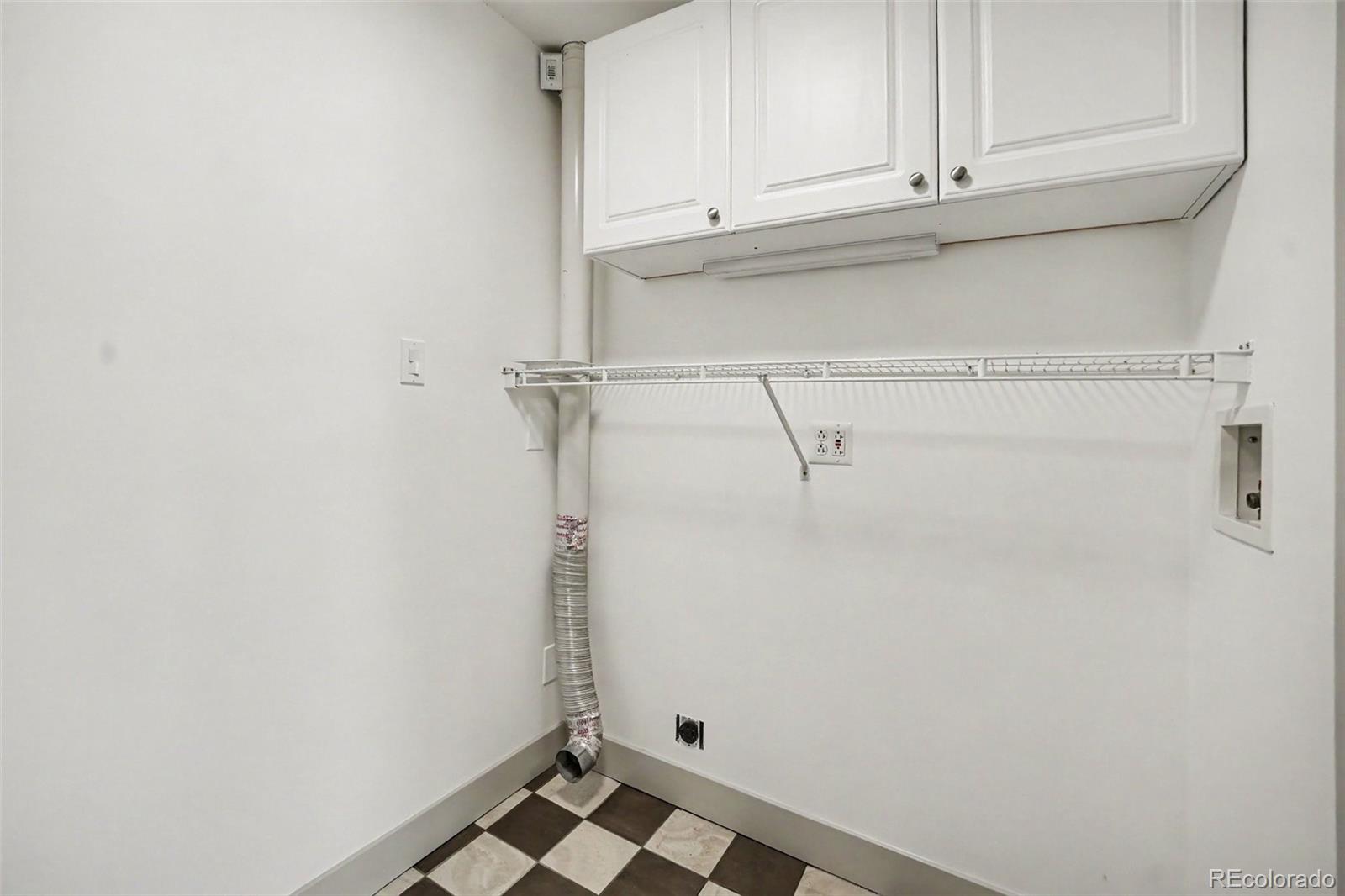 MLS Image #12 for 4770 e amherst avenue,denver, Colorado