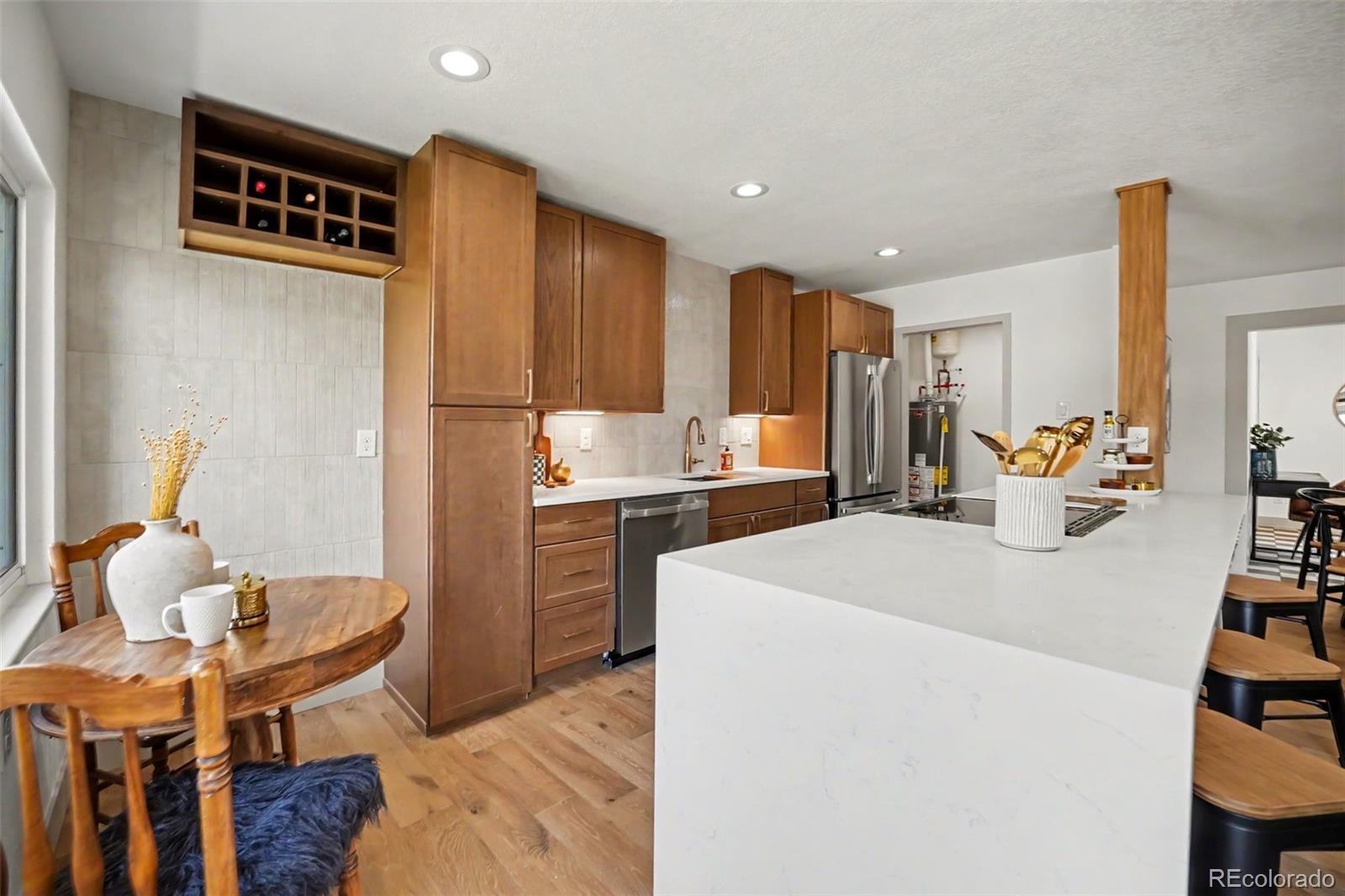 MLS Image #2 for 4770 e amherst avenue,denver, Colorado