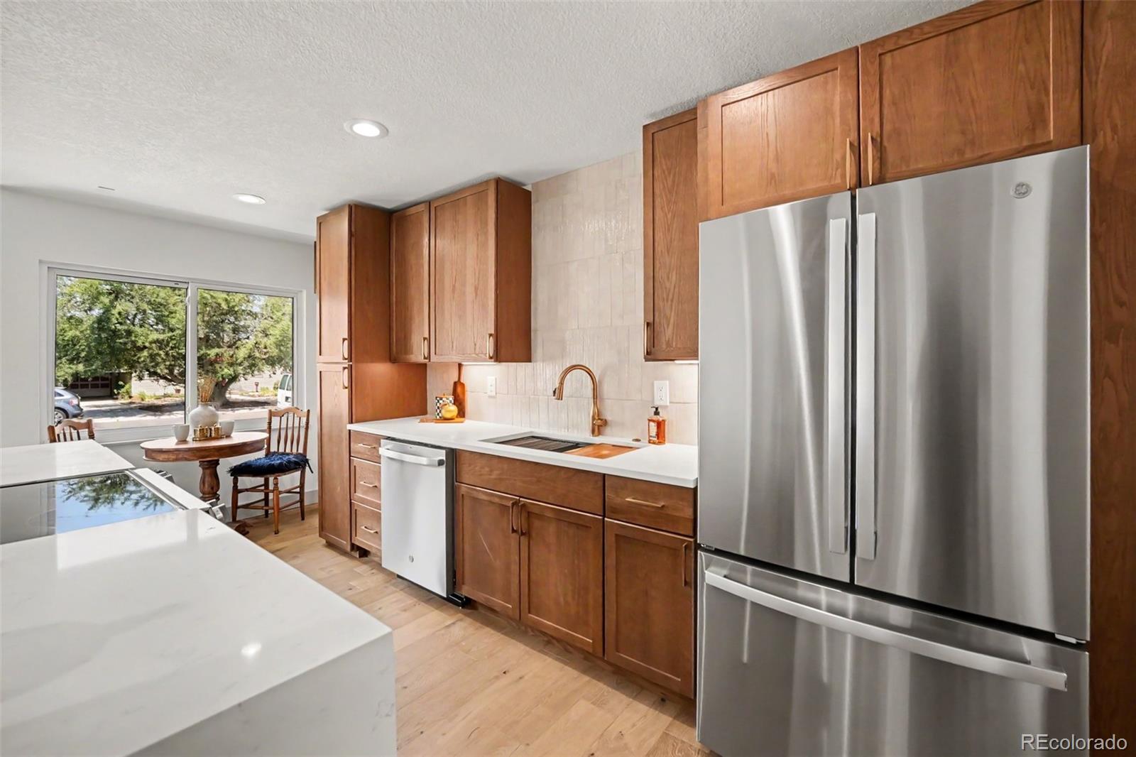 MLS Image #5 for 4770 e amherst avenue,denver, Colorado