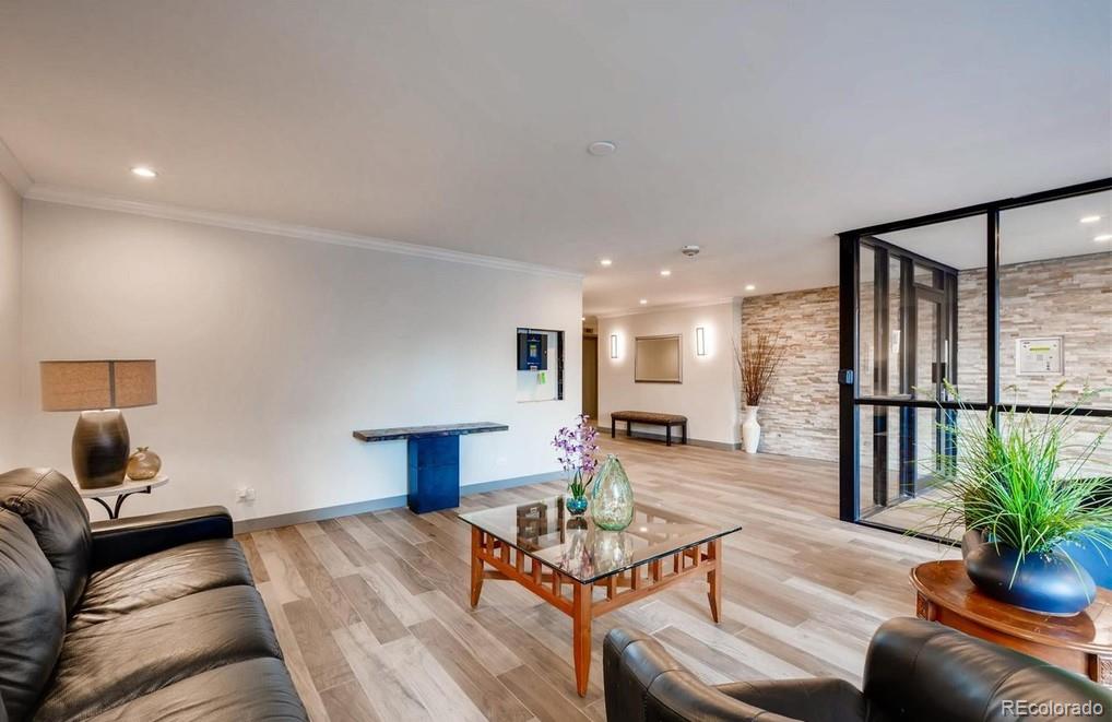 MLS Image #13 for 1200  vine street,denver, Colorado