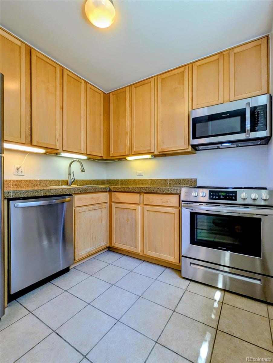 MLS Image #3 for 1200  vine street,denver, Colorado
