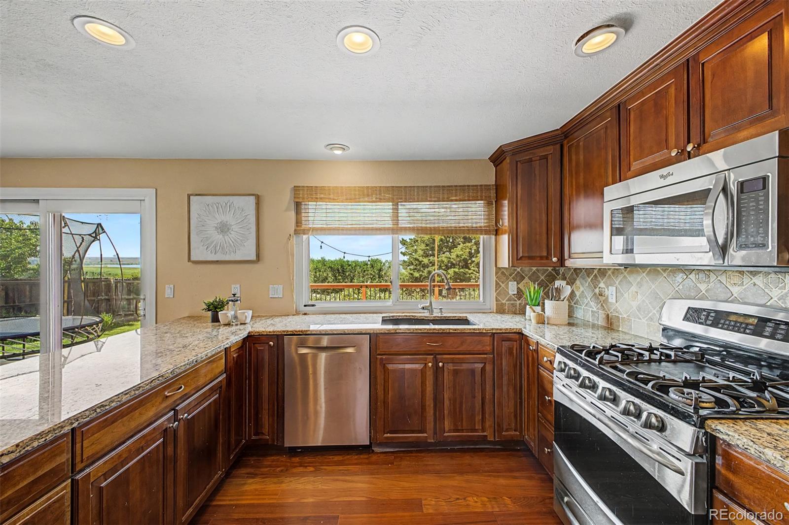 MLS Image #10 for 10705 w 85th place,arvada, Colorado