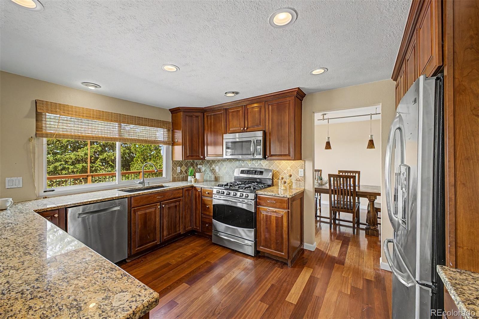 MLS Image #11 for 10705 w 85th place,arvada, Colorado