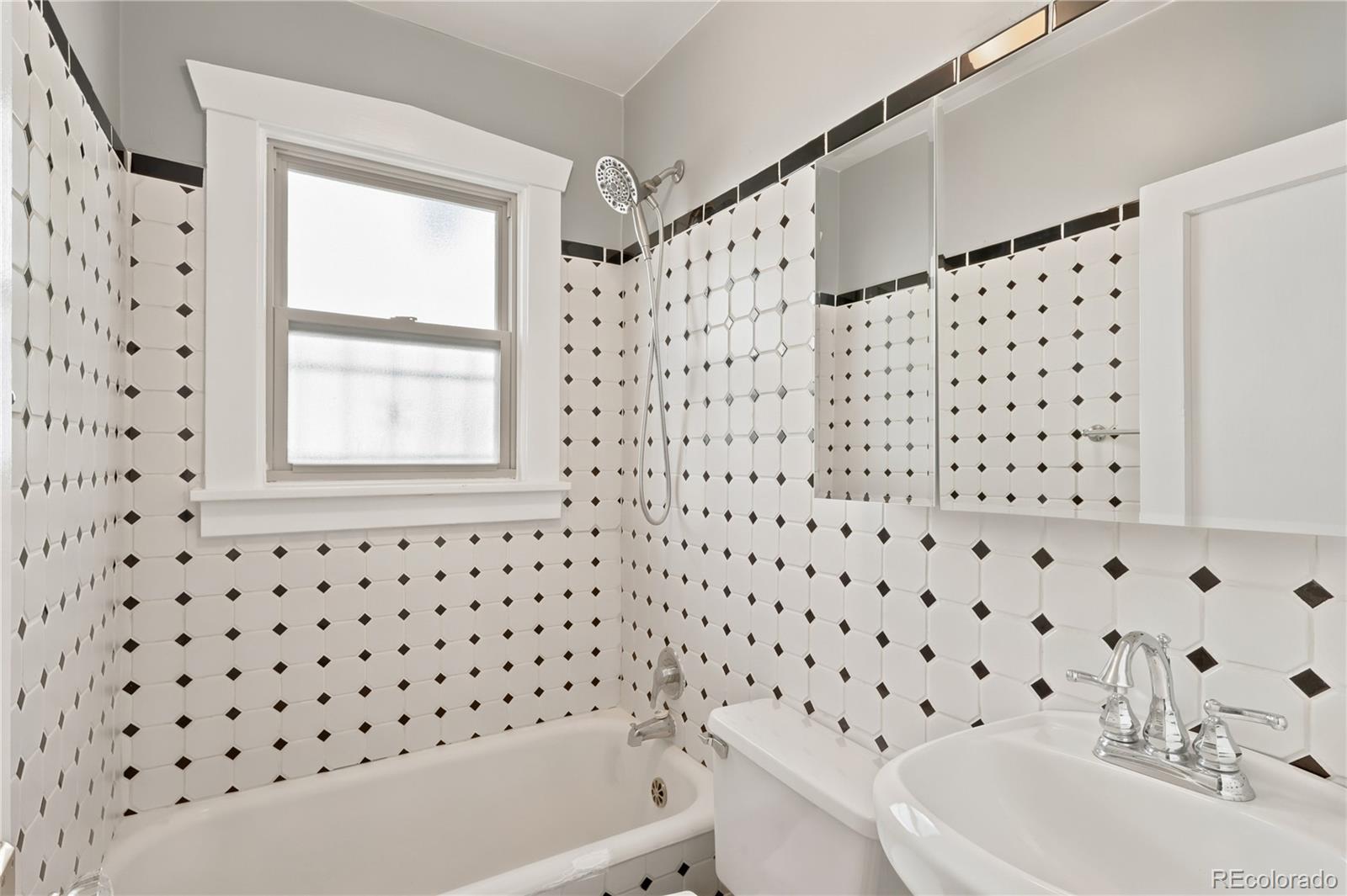 MLS Image #15 for 3124 w 45th avenue,denver, Colorado