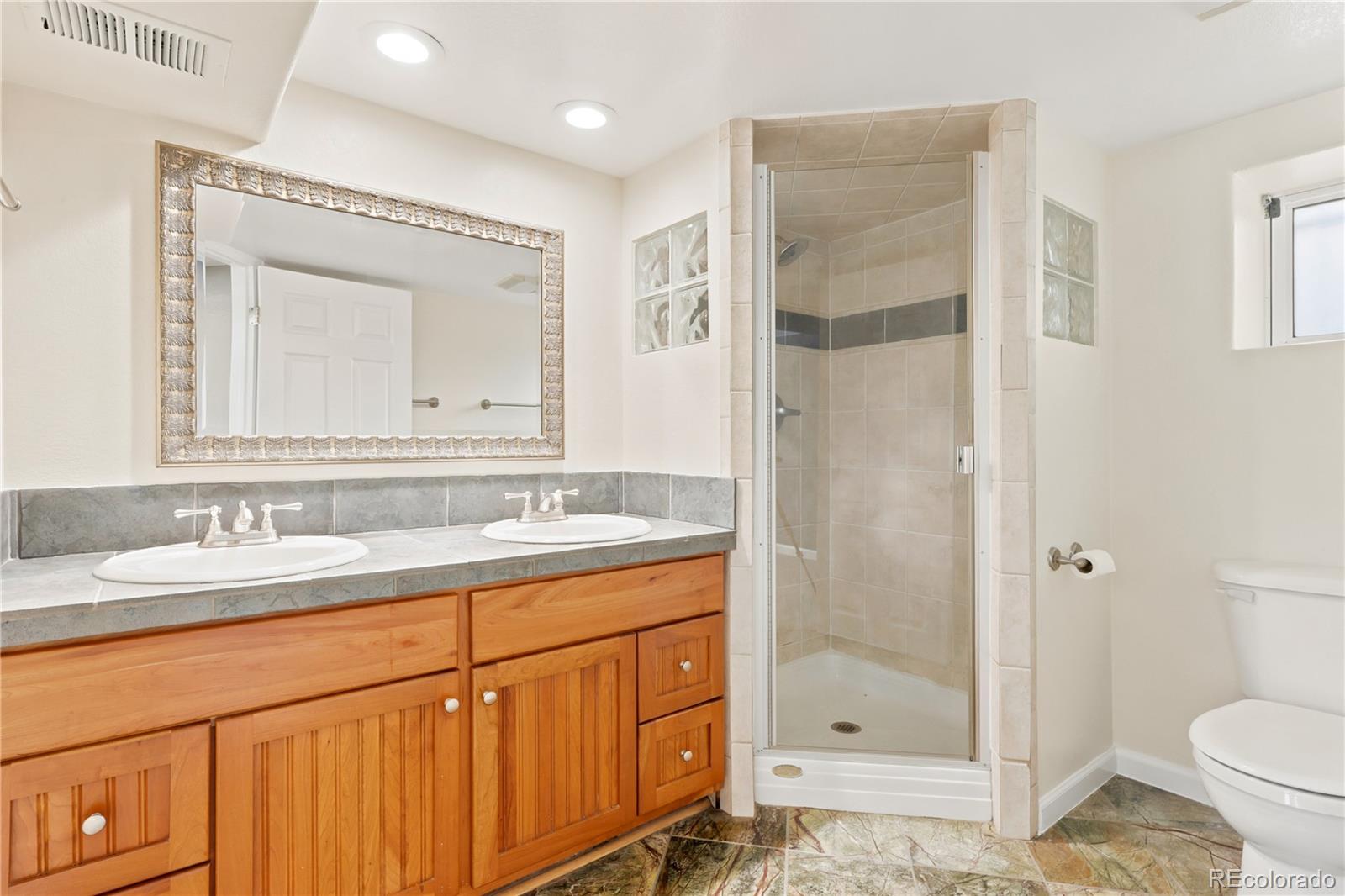 MLS Image #23 for 3124 w 45th avenue,denver, Colorado