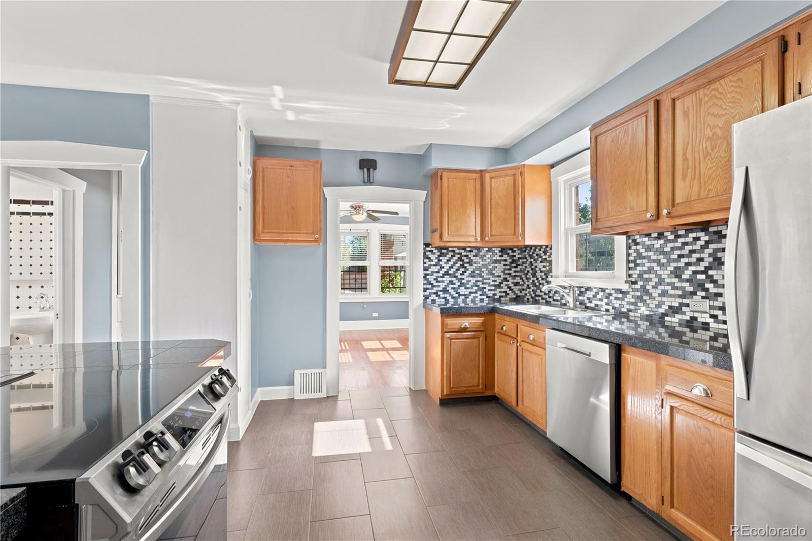 MLS Image #8 for 3124 w 45th avenue,denver, Colorado