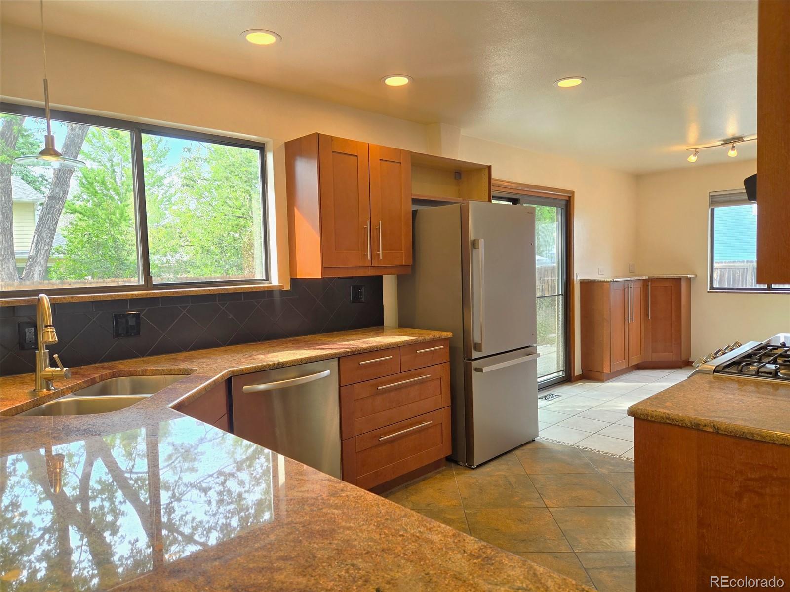 MLS Image #8 for 4699 w 69th avenue,westminster, Colorado