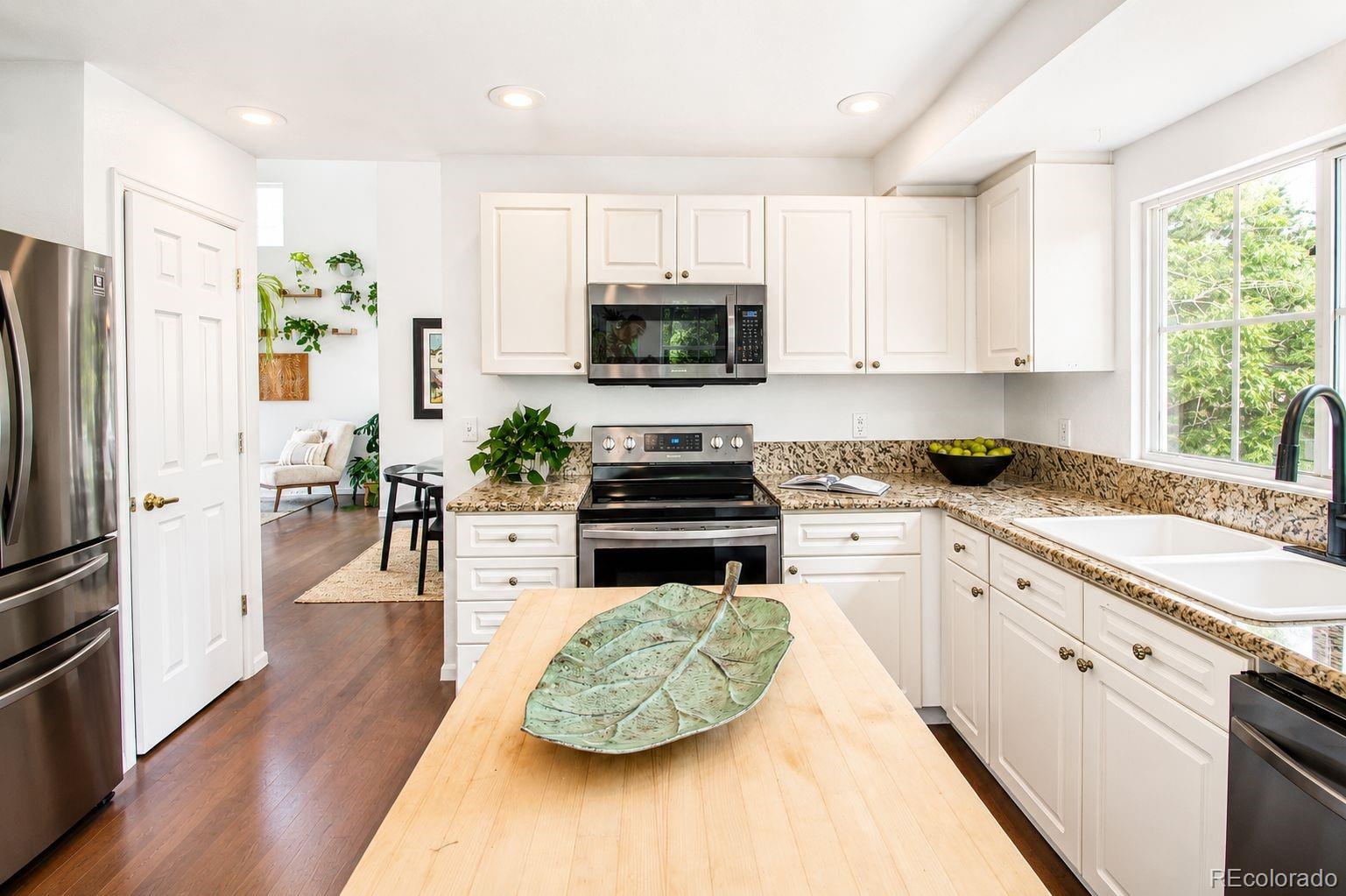 MLS Image #10 for 2534  sweetwater circle,lafayette, Colorado