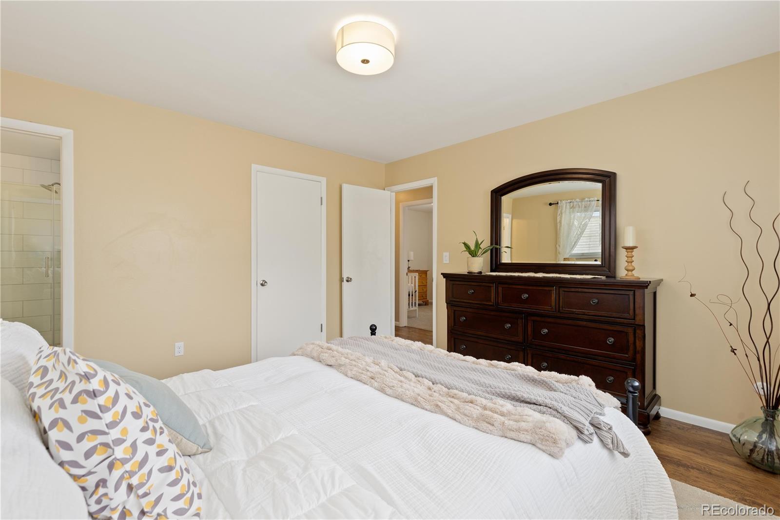 MLS Image #12 for 6609 w fair drive,littleton, Colorado