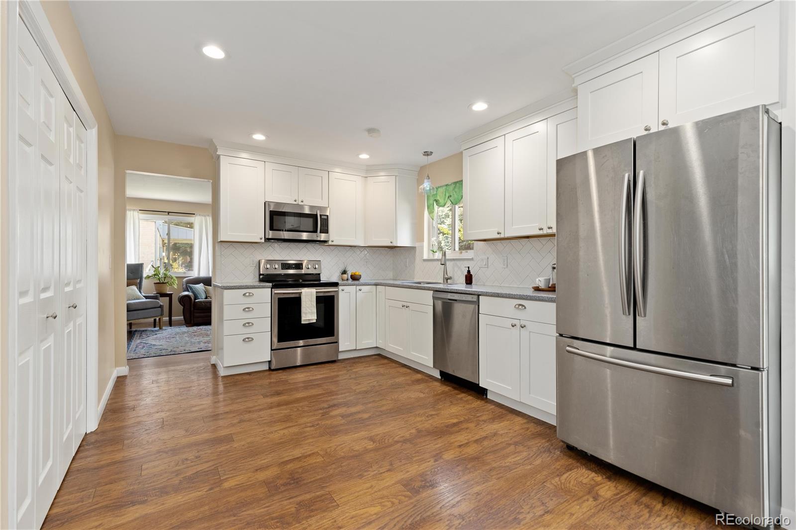 MLS Image #4 for 6609 w fair drive,littleton, Colorado