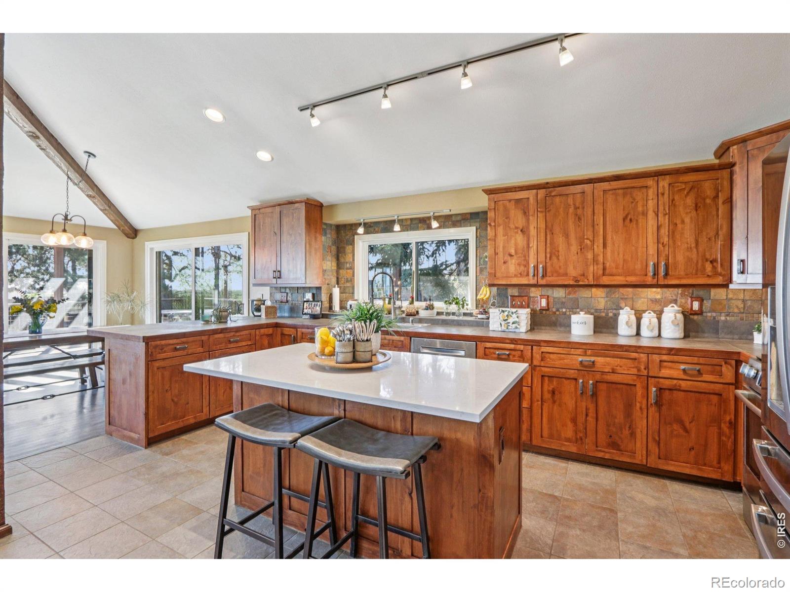 MLS Image #28 for 6640  paiute court,niwot, Colorado